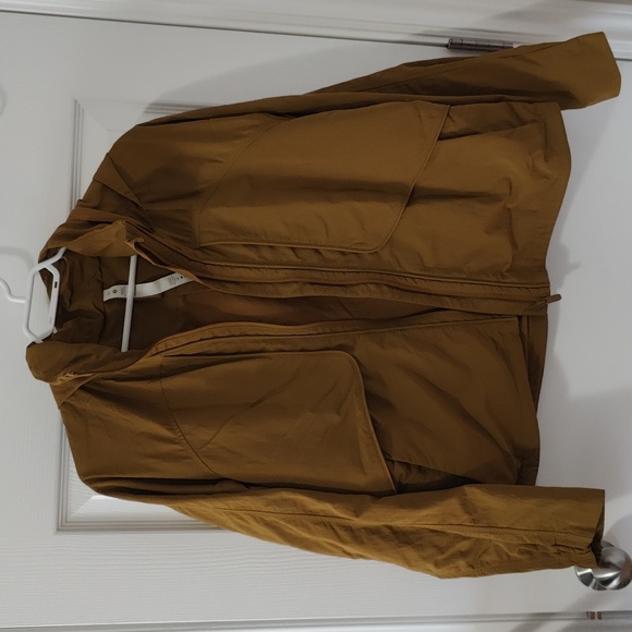 lululemon athletica Jackets & Blazers - Lululemon Jacket Size 10